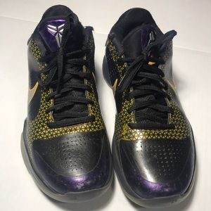Kobe Bryant 5 pop carpe diem Good Condition